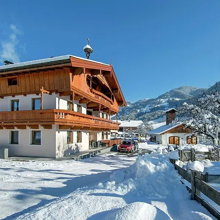 Holiday Starmacherhof Apartment Itter